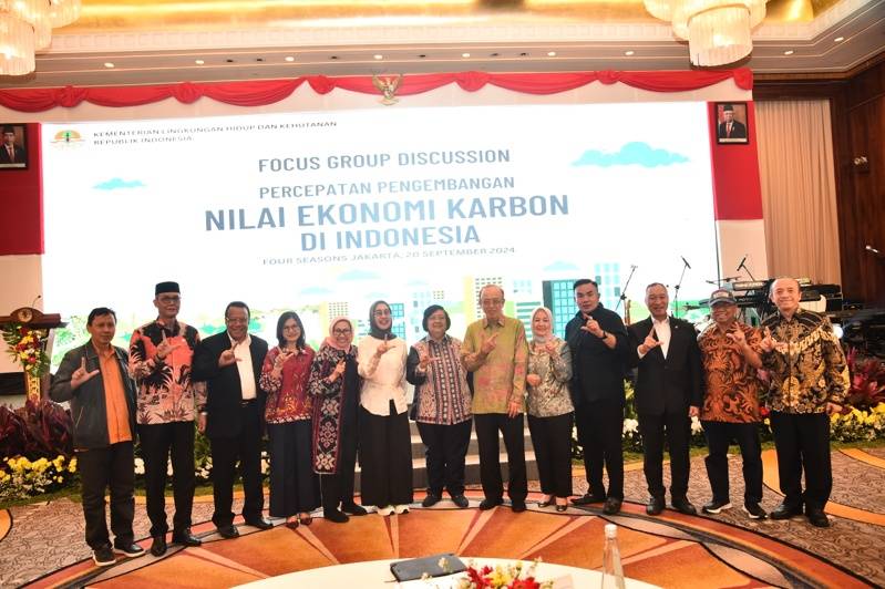 KLHK dan Komisi IV DPR RI Gelar Diskusi Percepatan Pengembangan Nilai Ekonomi Karbon di Indonesia