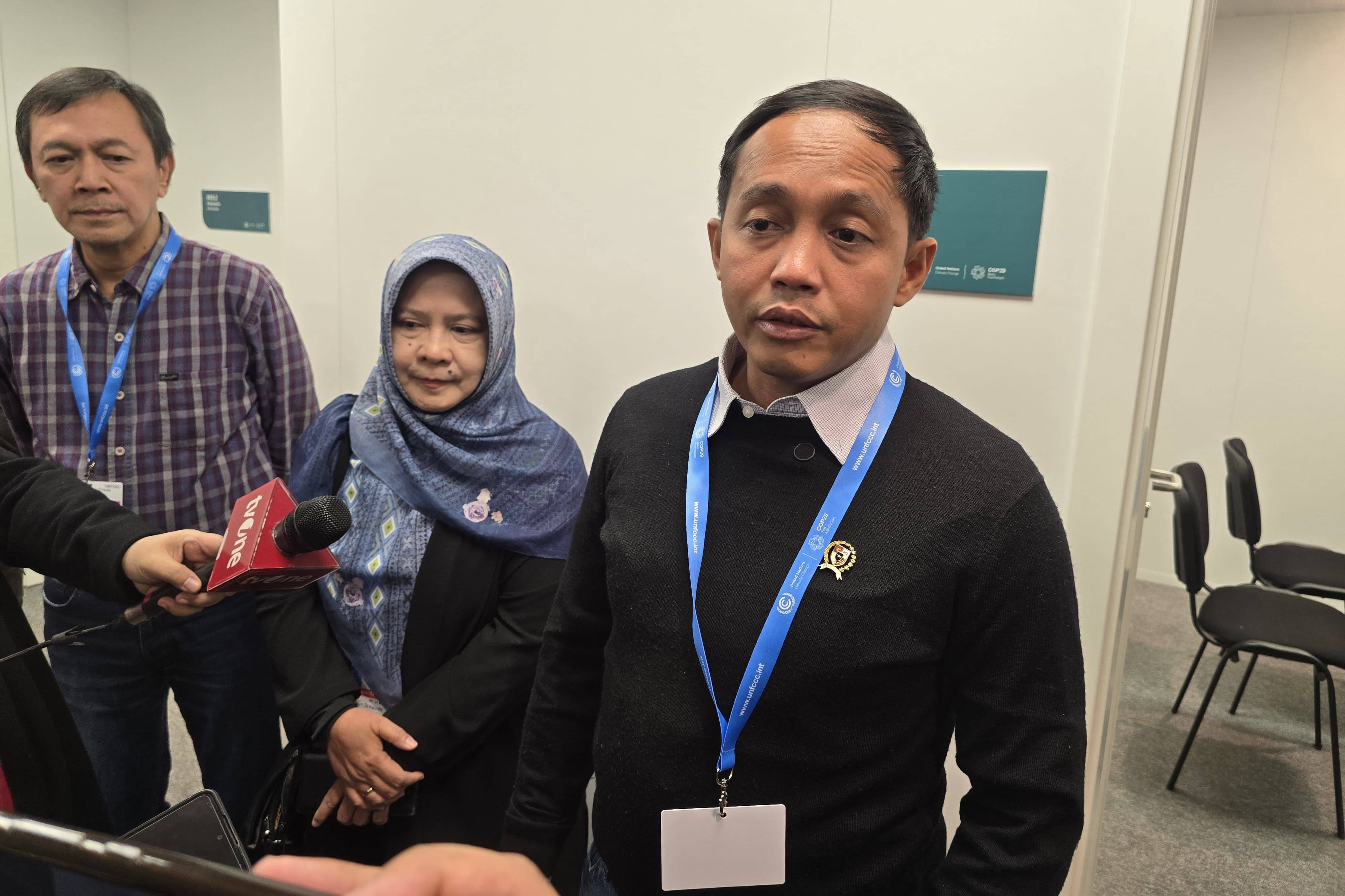 Menhut Raja Juli Antoni Cek Kesiapan Delegasi Indonesia di COP29 Azerbaijan